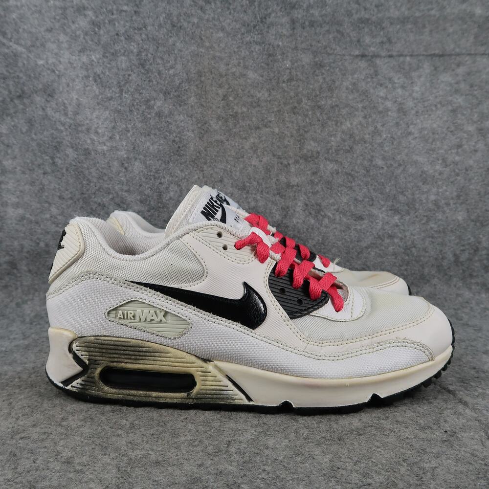 Nike Shoes Womens 9 Air Max Sneakers Athletic Trainer Casual Active Comfort Logo
